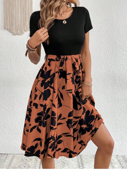  Floral Print Belted Dress