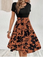  Floral Print Belted Dress