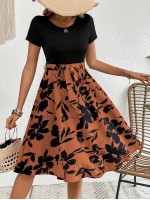  Floral Print Belted Dress