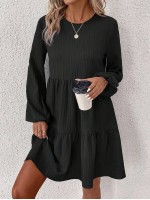  Solid Color Fall Black Round Neck Long Sleeve Simple Ruched Short Casual Dress